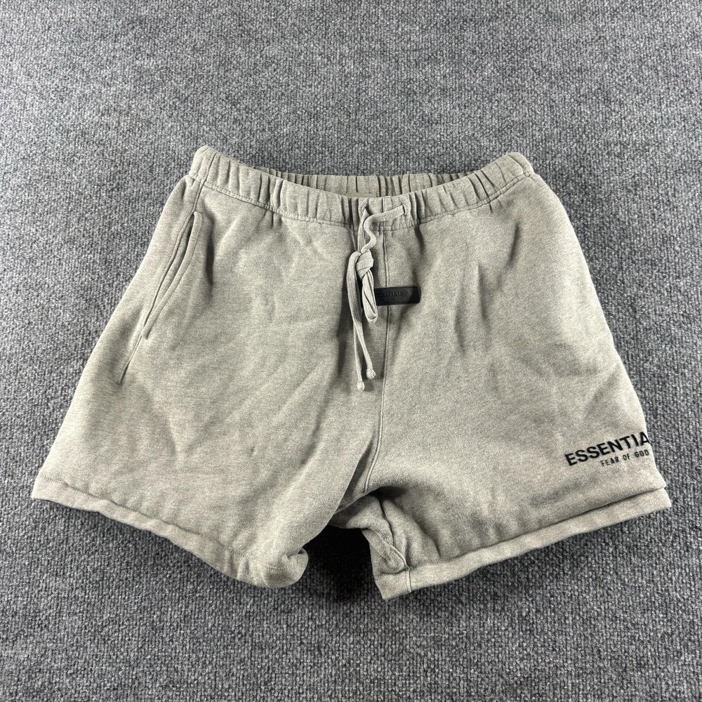 Fear Of God Essentials Sweat Shorts Mens S Gray Fleece Logo Drawstring Casual